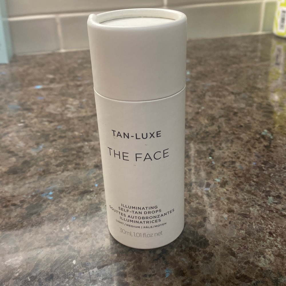 Tan-Luxe The Face